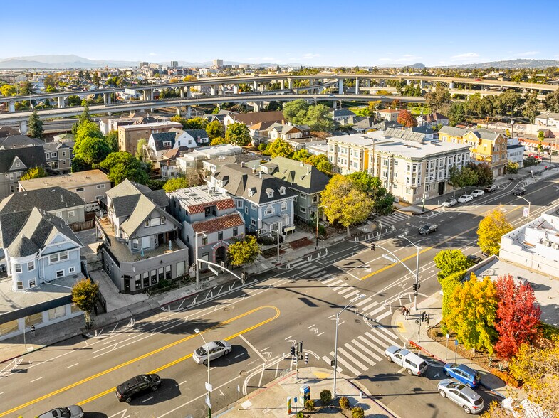 More Photos Of 3227-3231 Telegraph Ave, Oakland Apartments For Sale