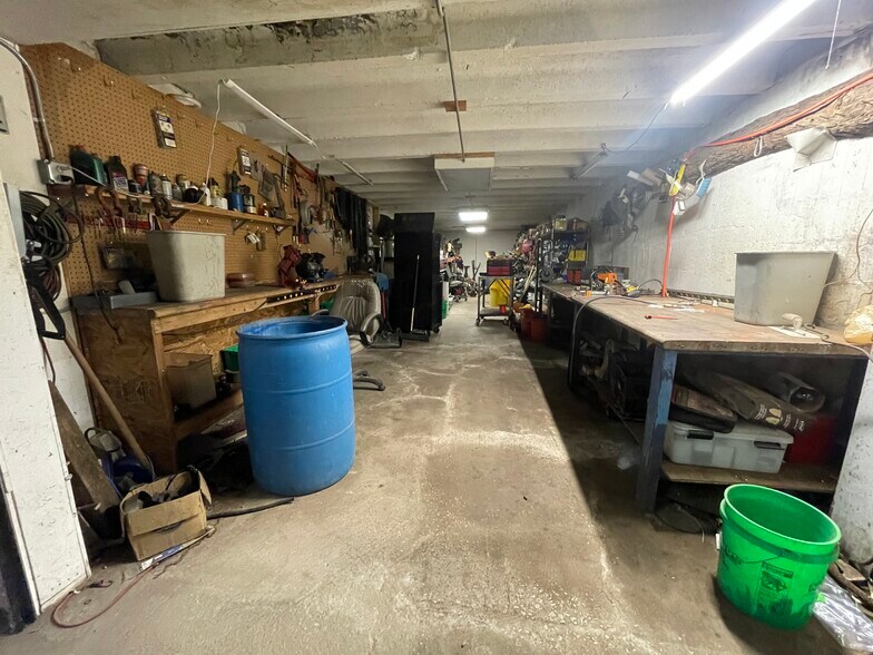 More Photos Of 6149 Cleveland St, Merrillville Industrial For Sale