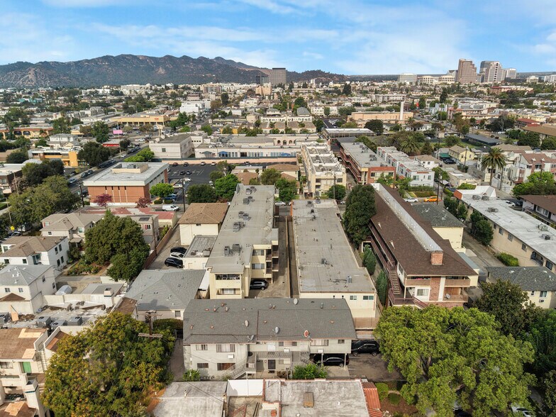 More Photos Of 1316 Barrington Way, Glendale Apartments For Sale
