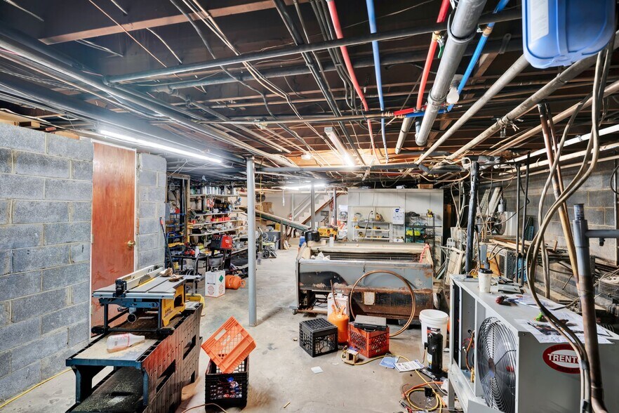 More Photos Of 147 Chestnut St, Roselle Park Storefront Retail Residential For Sale