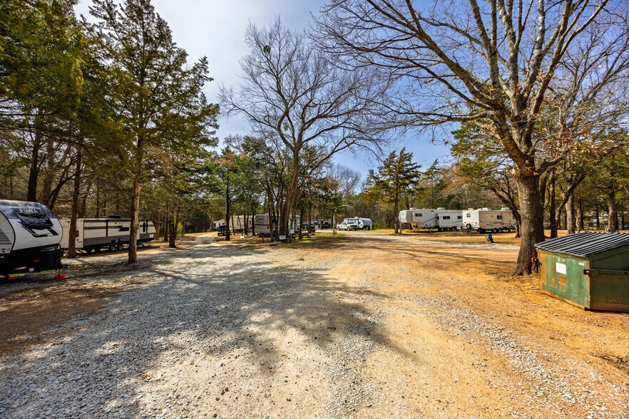 More Photos Of 5300 OK Highway 22 W, Tishomingo Manufactured Housing Mobile Home Park For Sale