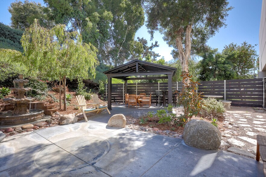 More Photos Of 1938 Kellogg Ave, Carlsbad Coworking Space