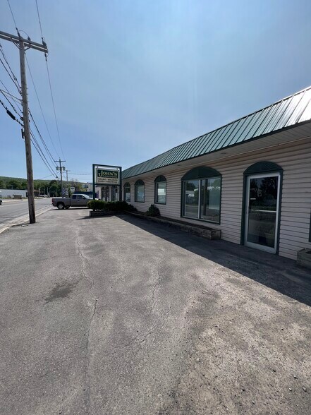 More Photos Of 218 S Caroline St, Herkimer Storefront Retail Office For Sale