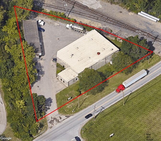 More Photos Of 4160 Roberts Rd, Columbus Warehouse For Lease