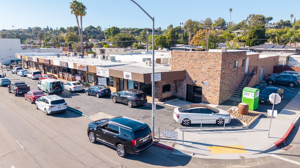 More Photos Of 6172-6196 University Ave, San Diego Unknown For Lease