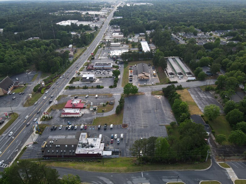 More Photos Of 1992 Watson Blvd, Warner Robins Restaurant For Sale