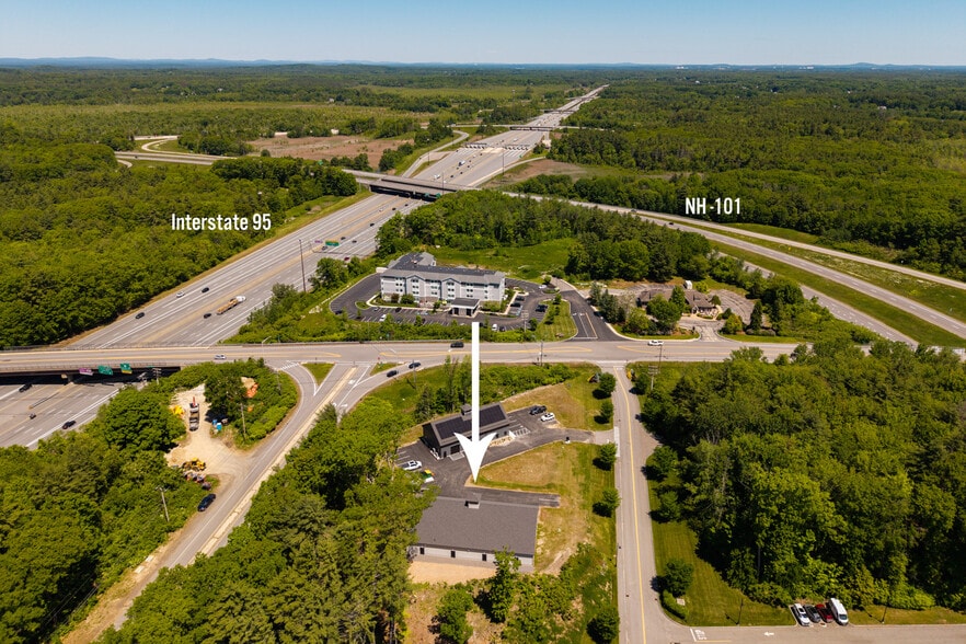 More Photos Of 300 Exeter Rd, Hampton Industrial For Lease