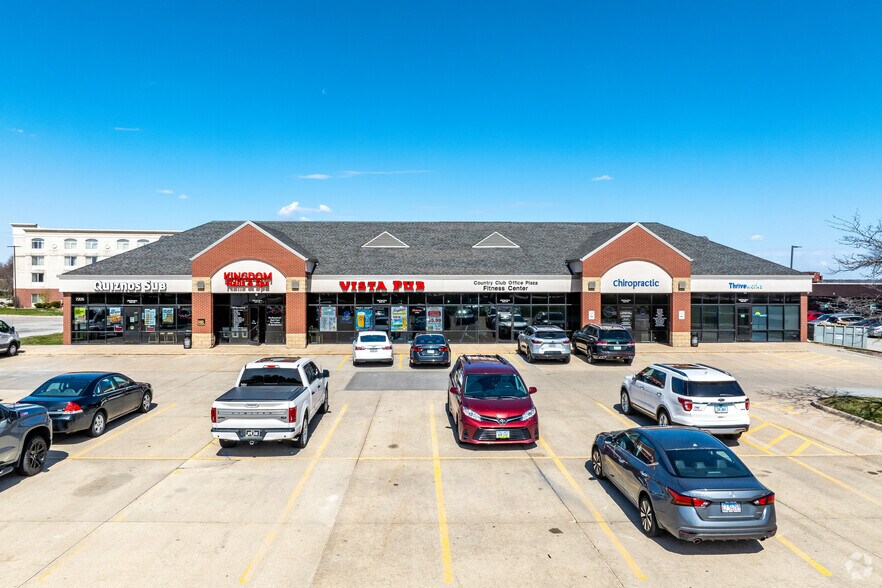 More Photos Of 7205 Vista Dr, West Des Moines General Retail For Lease