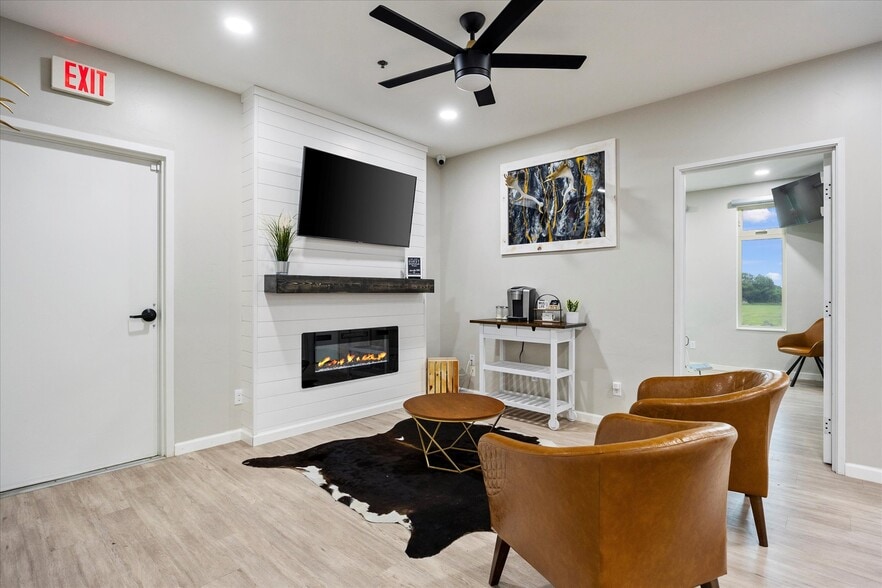 More Photos Of 3818 Big A Rd, Rowlett Freestanding For Sale