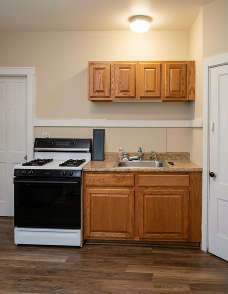 More Photos Of 492-494 Wilson St, Manchester Apartments For Sale