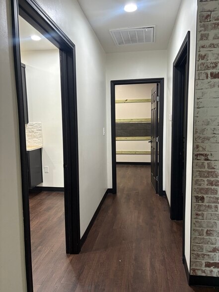 More Photos Of 1010 Technology Way, Waxahachie Freestanding For Lease