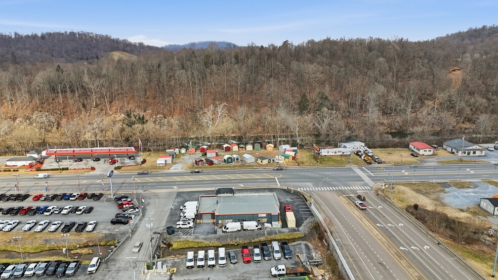 More Photos Of 2214 W Elk Ave, Elizabethton Auto Dealership For Sale