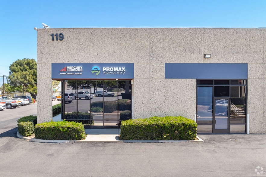 More Photos Of 119 N Maple St, Corona Unknown For Lease