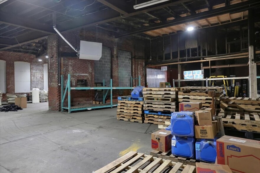 More Photos Of 701 Bingaman St, Reading Industrial For Sale