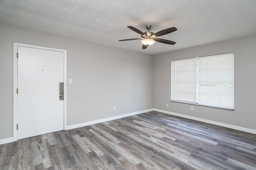 More Photos Of 2525 Lakeview Ave, Dayton Apartments For Sale