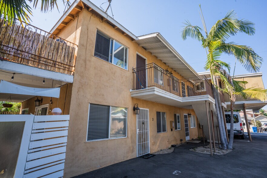 More Photos Of 3622 E 11th St, Long Beach Apartments For Sale