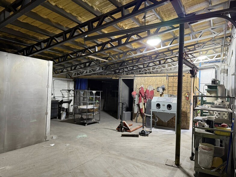 More Photos Of 303 2nd Ave N, Payette Manufacturing For Lease