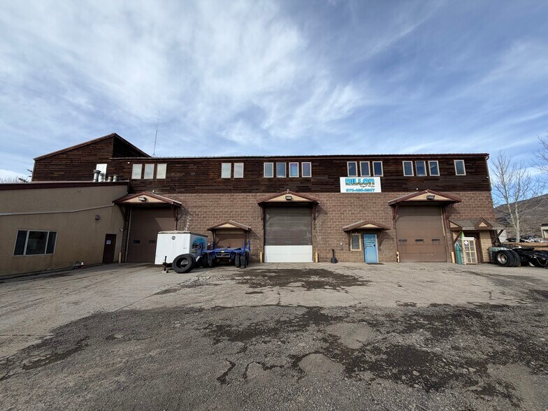 More Photos Of 240 Brian Ave, Silverthorne Warehouse For Sale