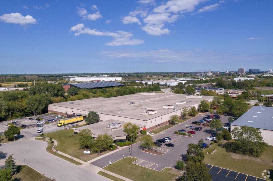 More Photos Of 1751 Wilkening Ct, Schaumburg Warehouse For Lease