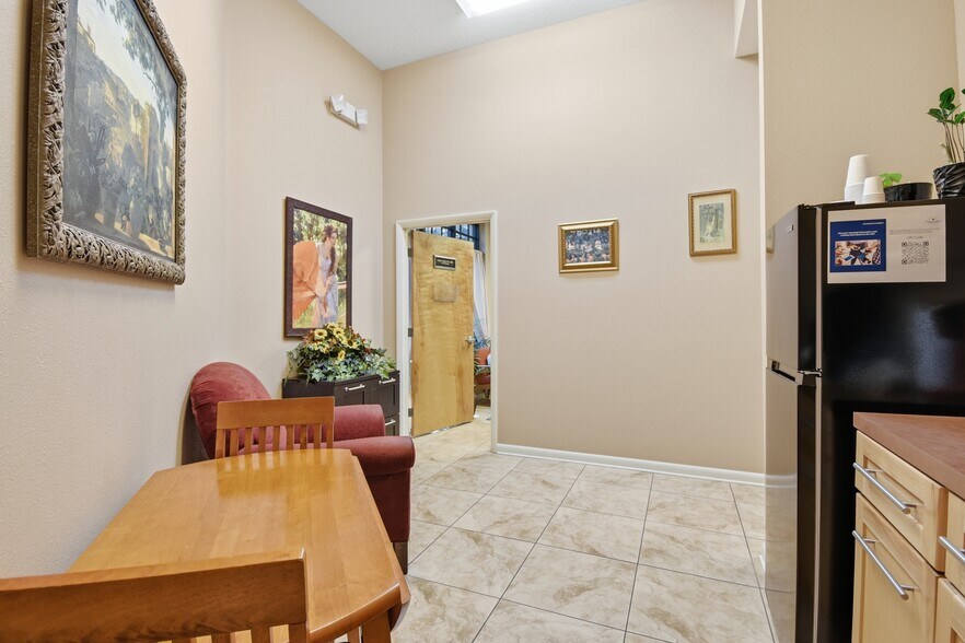 More Photos Of 315 W Town Pl, Saint Augustine Office For Sale