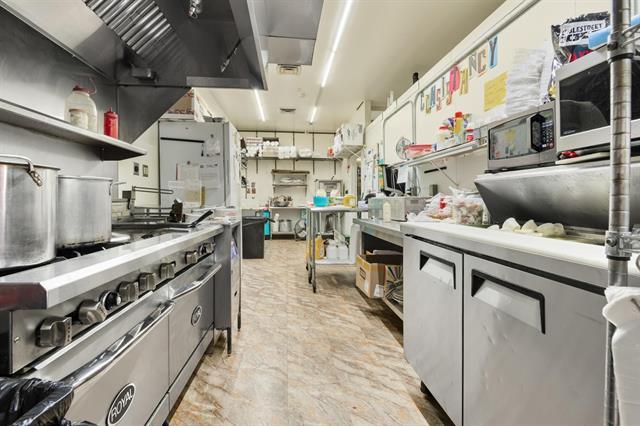 More Photos Of N7625 Parkway Rd, Crivitz Restaurant For Sale