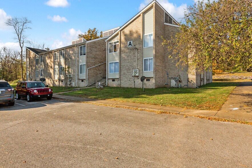 More Photos Of 1001 W 9th St, Russellville Apartments For Sale