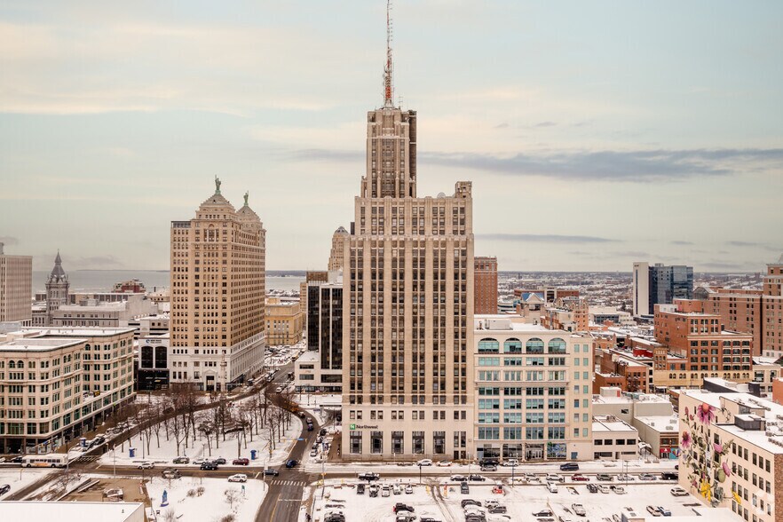 More Photos Of 14 Lafayette Sq, Buffalo Office For Sale