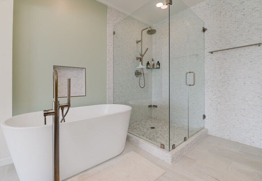 More Photos Of 2633 Ocean St, Carlsbad Apartments For Sale