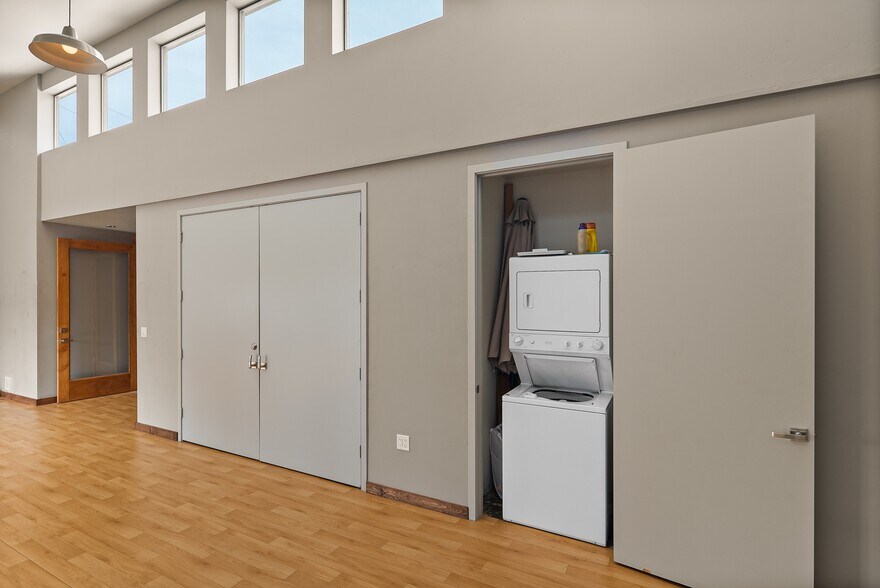 More Photos Of 45 Birch Blvd, Sedona Medical For Sale