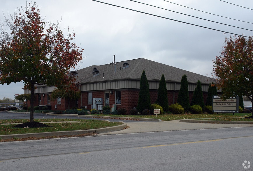 Primary Photo Of 136 N Ridge St, Monroeville Medical For Lease
