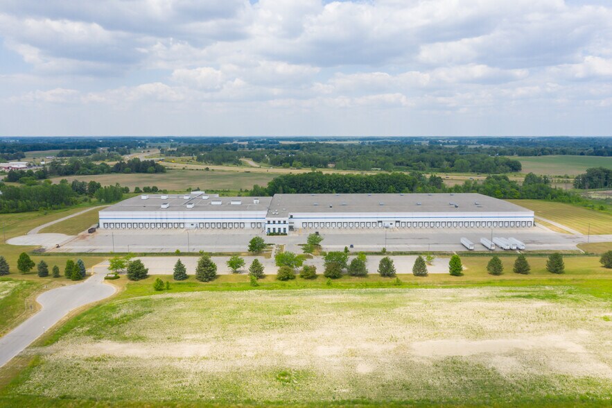 More Photos Of 1701 Technical Dr, Saint Johns Refrigeration Cold Storage For Sale