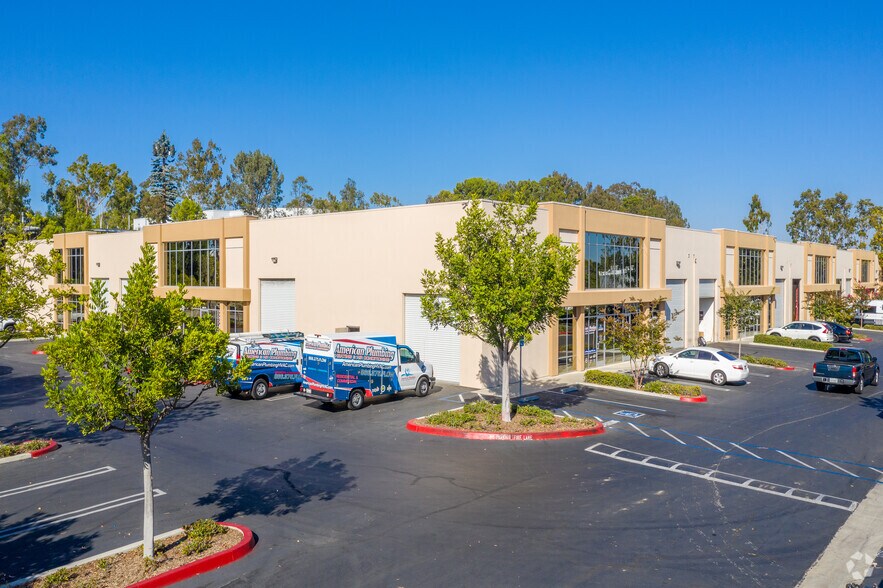 More Photos Of 4040 Calle Platino, Oceanside Manufacturing For Lease