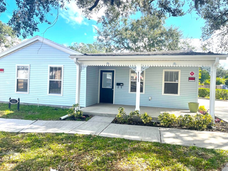 Primary Photo Of 111 Randolph Ave, Kissimmee Medical For Lease