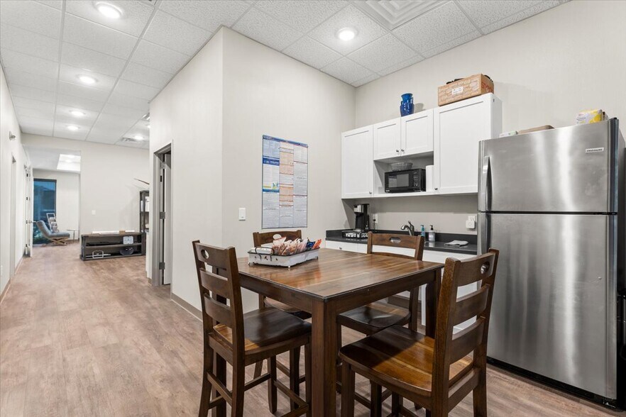 More Photos Of 4869-1 Williams Drive, Georgetown Office For Sale