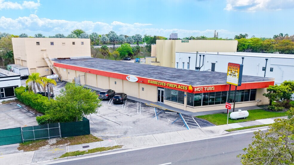 More Photos Of 9621 S Dixie Hwy, Miami Freestanding For Sale