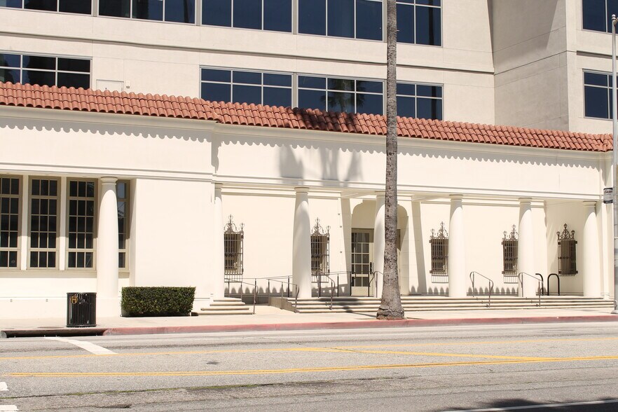 More Photos Of 5925-5939 W Sunset Blvd, Los Angeles Office Residential For Lease