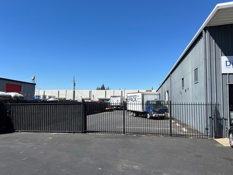 More Photos Of 31801 Hayman St, Hayward Manufacturing For Lease