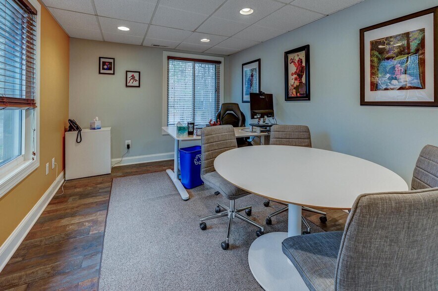 More Photos Of 105 Atsion Rd, Medford Medical For Sale