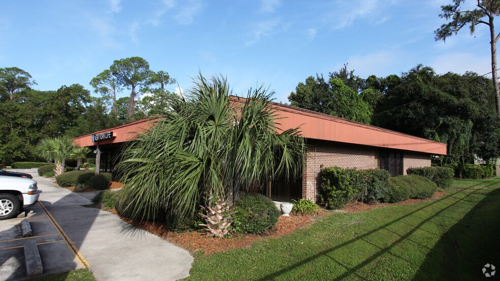 Primary Photo Of 12708 San Jose Blvd, Jacksonville Medical For Lease