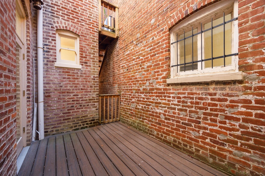 More Photos Of 5 S Adams St, Richmond Office For Sale