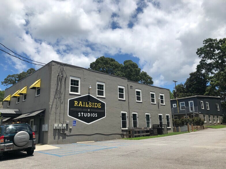 Primary Photo Of 46 Lois Ave, Greenville Storefront Retail Office For Lease