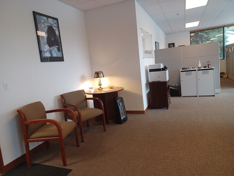 More Photos Of 10305 196th Street Ct E, Graham Office For Lease