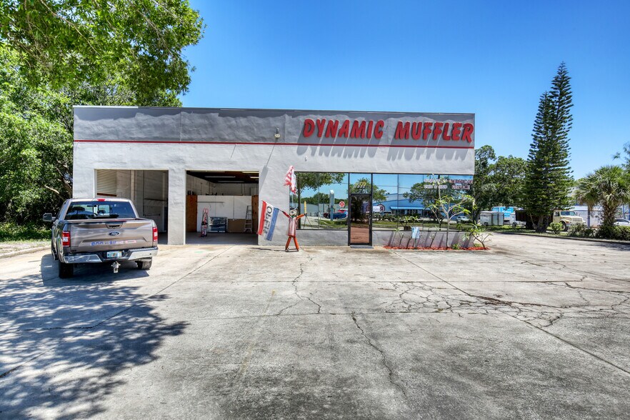 More Photos Of 4509 Babcock St NE, Palm Bay Auto Repair For Lease