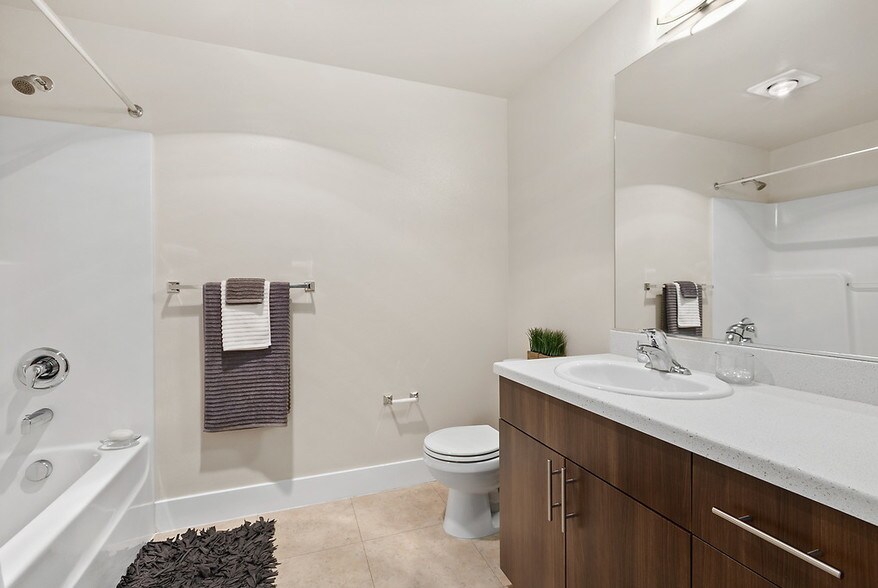 More Photos Of 523 Broadway E, Seattle Apartments For Lease