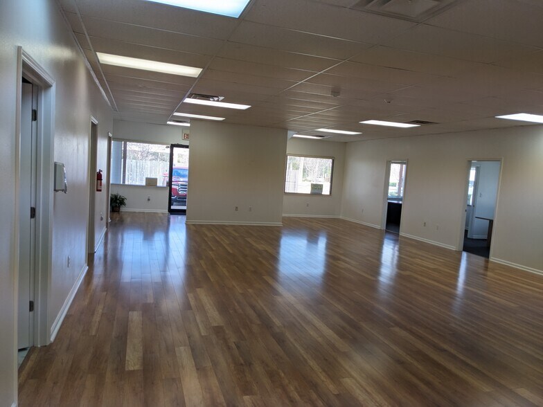 More Photos Of 6 Seven Acres Dr, Little Rock Office For Lease