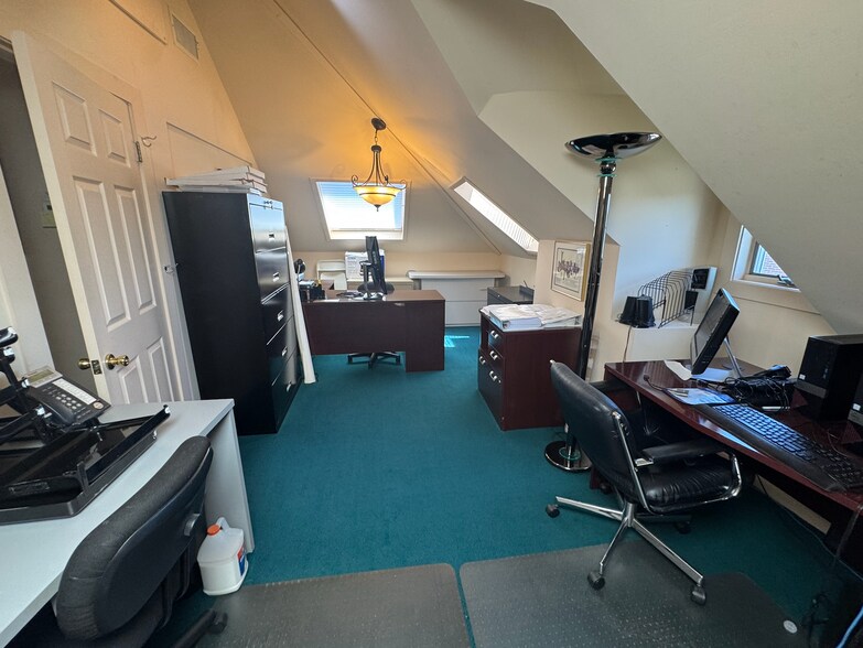 More Photos Of 62 Bowman Ave, Rye Town Office For Lease