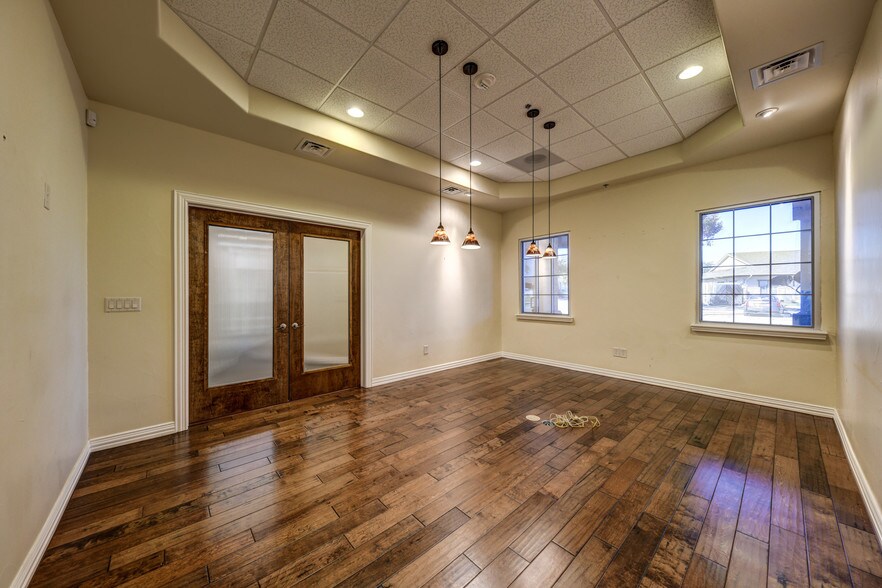 More Photos Of 1001 Long Prairie Rd, Flower Mound Medical For Sale