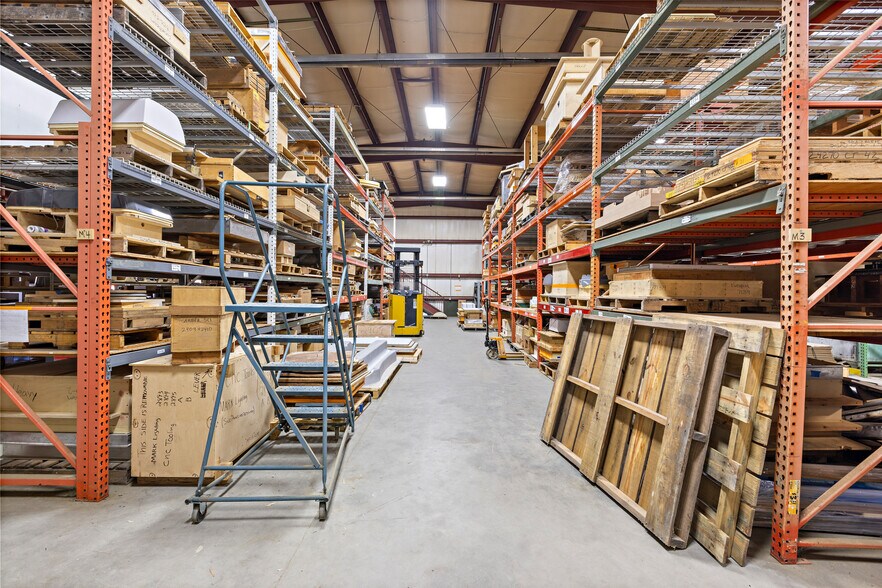 More Photos Of 275 Morristown Rd, Gillette Flex For Sale