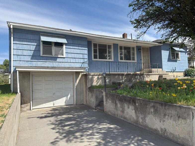 More Photos Of 2817 S Ray St, Spokane Office Residential For Sale