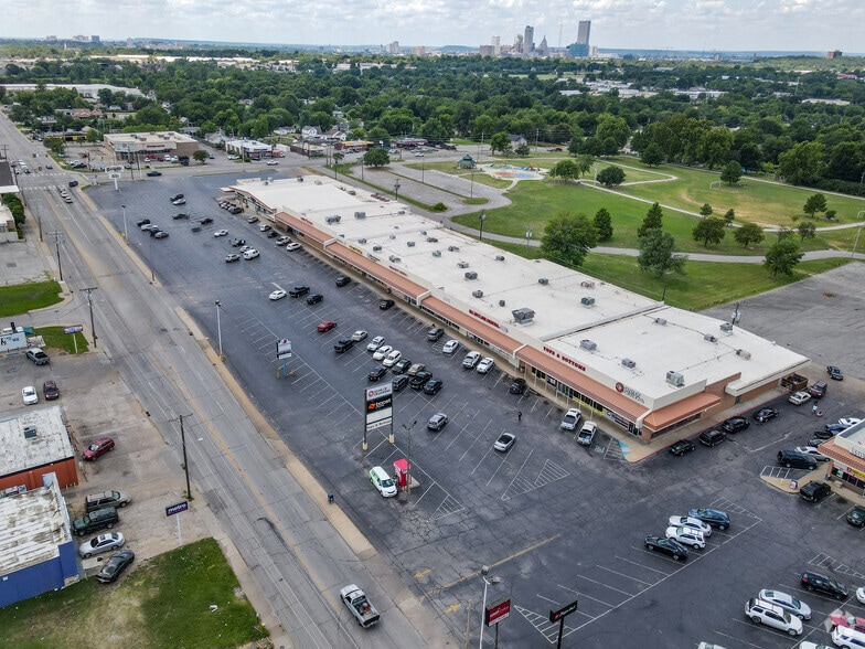 More Photos Of 1520-1616 N Lewis Ave, Tulsa Unknown For Lease